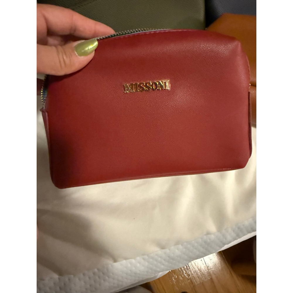 NWOT Missoni Zip Pouch Clutch, interior Multicolored Chevron Pattern , Burgundy - Picture 2 of 5